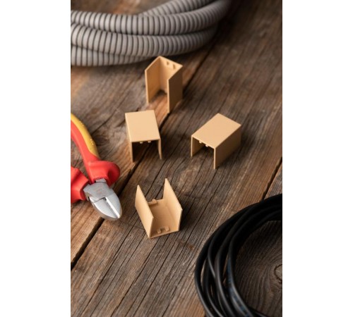 Соединитель (25х25) (4 шт) Plast EKF PROxima   под светлое дерево    conl-25-25x4   EKF 