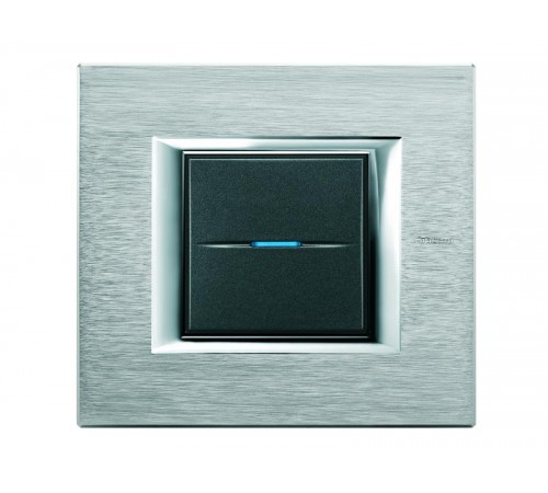Axolute декоративные накладки прямоугольной формы, анодированные, цвет хром, на 2 модуля  HA4802CR  Legrand