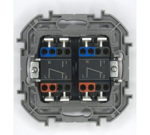 Inspiria Алюминий Переключатель двухклавишный с подсветкой 10AX  673667 Legrand