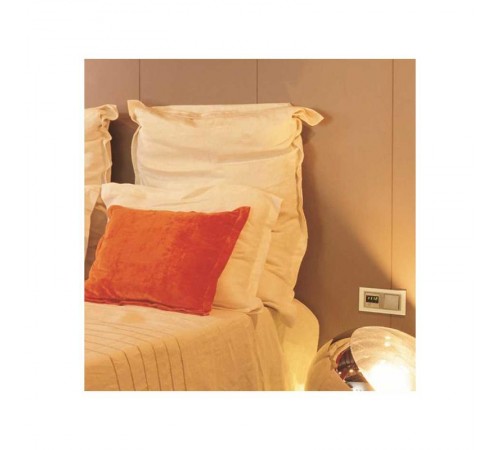 Simon 82 Накладка на ИК-приемник для управления жалюзи, S82, S82N, алюминий  82080-33  Simon