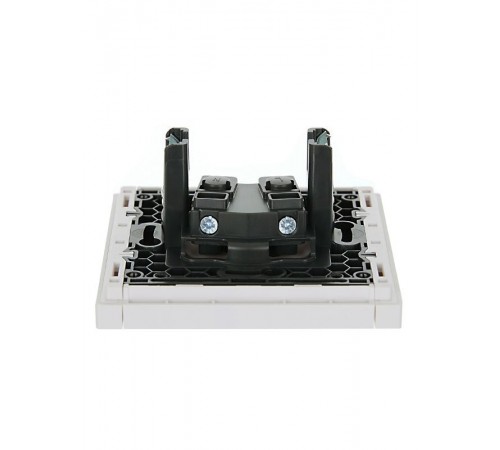 FORTE&PIANO Розетка без заземления, со шторками в/к 10А FP217 белый  FP-R13-10-K01  IEK