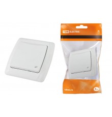 Розетка с крышкой 2П+З с защитными шторками 16А 250В белая "Онега"   SQ1805-0014  TDM