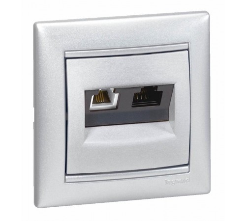 Valena Алюминий Розетка двойная комп.(RJ45) 1-ая 5 кат UTP + ТЛФ 1-ая (RJ11)  770280  Legrand