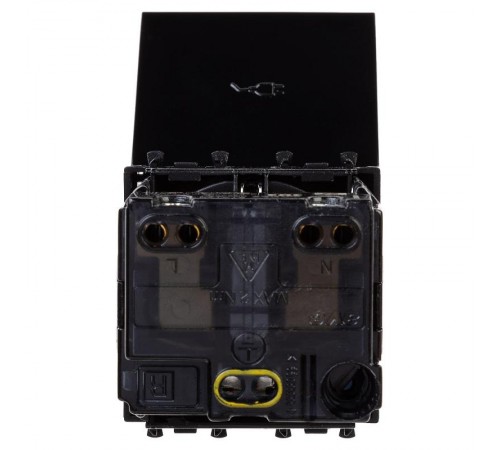 Розетка с крышкой "Черный квадрат", 2P+E, с з/ш, "Avanti", 2 мод.  4402012  DKC