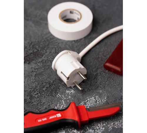 Вилка угловая с/з бел. 16А 250В EKF PROxima  AVY16-10  EKF