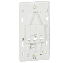 Celiane Мех Розетка для электробритв 4(5) мод  067159  Legrand