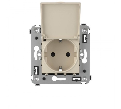 Розетка с крышкой в стену, 2P+E, "Avanti", "Ванильная дымка"  4405013  DKC