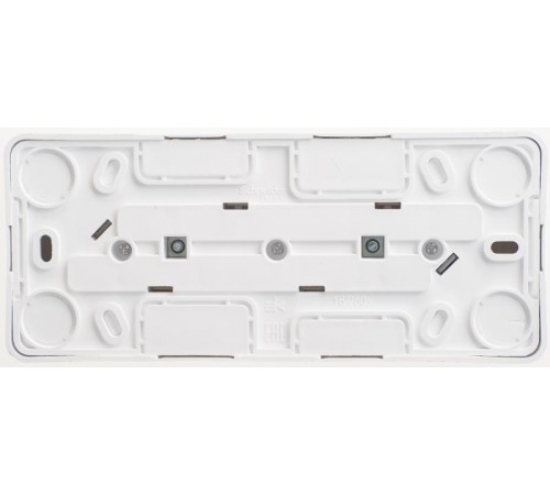 Этюд Белый О/У Розетка 3-ая с заземлением без шторок 16А 250B  PA16-011B  SE