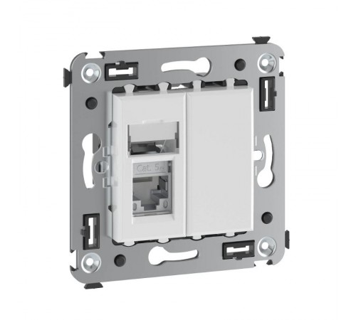 Компьютерная розетка RJ-45 в стену, кат.5e одинарнаяэкранированная,"Avanti", "Белое облако"  4400363  DKC