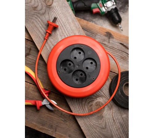 Удлинитель-рулетка 4*5 м без заземления ПВС 2*0,75 10А/2,3кВт PROxima   UBR-6-257-4-5  EKF