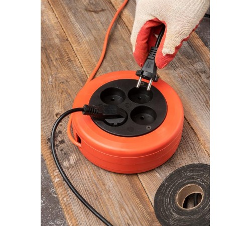 Удлинитель-рулетка 4*5 м без заземления ПВС 2*0,75 10А/2,3кВт PROxima   UBR-6-257-4-5  EKF