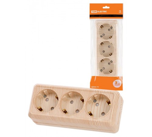 Розетка 3-х местная горизонтальная 2П+3 открытой установки IP20 16A с з/ш сосна "Ладога"  SQ1801-0427  TDM