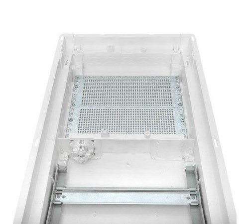 Встраиваемый комбинир. щит "Nova" (2 DIN + 2 МП) 4 габарит 24 мод. с металлической перфорированной дверью IP41  nv-cb-pmd-2+2  EKF