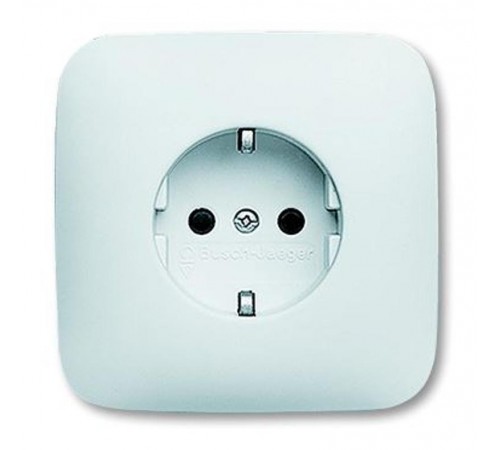 Розетка SCHUKO 16А 250В в корпусе, серия Reflex SI, цвет альпийский белый  2011-0-6210   2CKA002011A6210  ABB