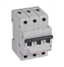 Выключатель автоматический трехполюсный RX3 4500 32А C 4,5кА  419711  Legrand