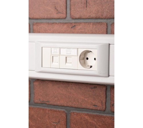 Розетка RJ11 (ширина 2 модуля)  E2MT01-134-10  EKF