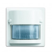 Датчик Движ. Busch-Wachter 180 UP Сенсор Комфорт II, с селект. линзой, серия solo/future, цвет серебр.-алюм.  6800-0-2325   2CKA006800A2325  ABB