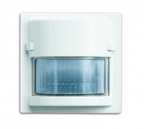 Датчик Движ. Busch-Wachter 180 UP Сенсор Комфорт II, с селект. линзой, серия solo/future, цвет серебр.-алюм.  6800-0-2325   2CKA006800A2325  ABB