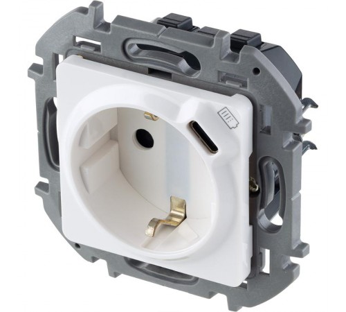 Inspiria Белый Розетка с заземлением С/У со встроенным зарядным устройством USB C 1.5А без рамки  673770  Legrand