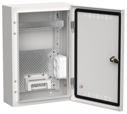 TITAN 5 Корпус мультимедиа ЩРн-24 (1х24) белый  TI5-51-N-024-30  IEK