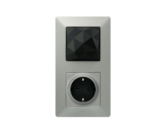 Пакет Умный стартовый Valena Life (шлюз WiFi+розетка Умн. с/з 16А 230В+главн. беспроводн. выкл. "Я дома/Я вне дома") алюм. Netatmo  752396  Legrand