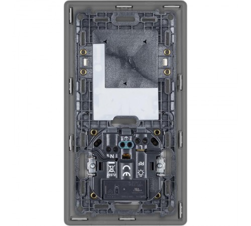 Пакет Умный стартовый Valena Life (шлюз WiFi+розетка Умн. с/з 16А 230В+главн. беспроводн. выкл. "Я дома/Я вне дома") алюм. Netatmo  752396  Legrand