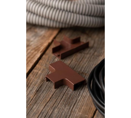 Угол T-образный (20х10) (4 шт) Plast EKF PROxima  под темное деревоtchd-20-10x4EKF