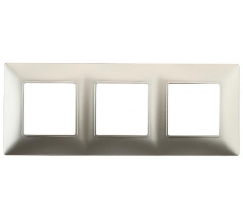 14-5003-04 Рамка на 3 поста, Эра Elegance, шампань  Б0034396  ЭРА