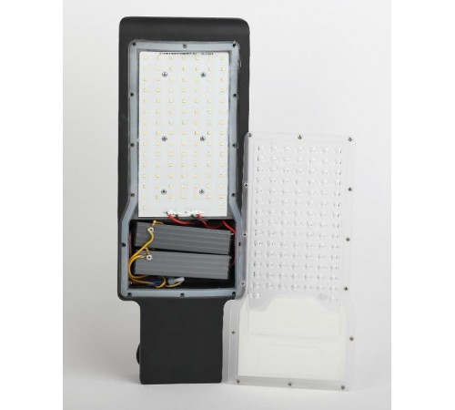 Светильник светодиодный консольный уличный ДКУ SPP-502-0-50K-100  100Вт 9500лм 5000К КСС "Ш-с" IC-SMD 48мм (10/120)  Б0043663  ЭРА