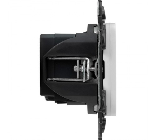 Valena ALLURE Белый Розетка 2-ая USB 240В/5В 1500мА (с лицевой панелью)  754995  Legrand