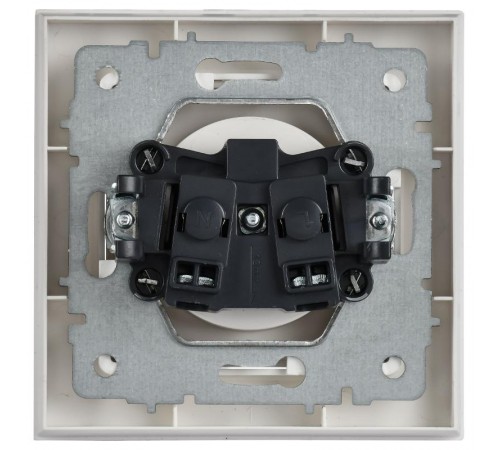 BRITE Розетка 1-местная без заземления без защитных шторок 10А в сборе РСР10-1-0-БрАБ арктический белый   BR-R10-10-K91-F  IEK