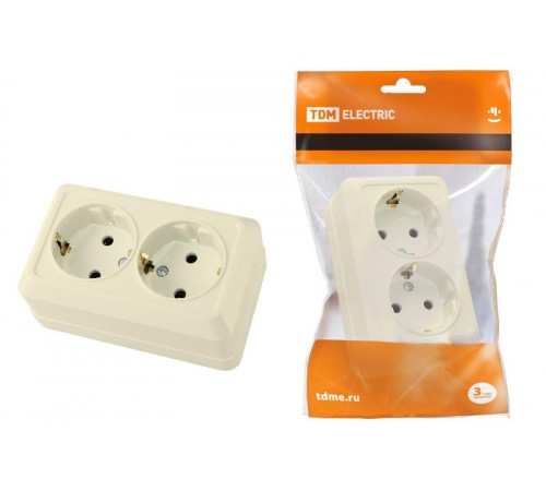 Розетка двойная 2П+3 открытой установки IP20 16А 250В (керамика) сл. кость "Ладога"  SQ1801-0213  TDM