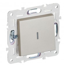 SKANDY Выключатель 1-клавишный с индикацией 10А SK-V07Sh шампань  SK-V10-1-10-K37  IEK