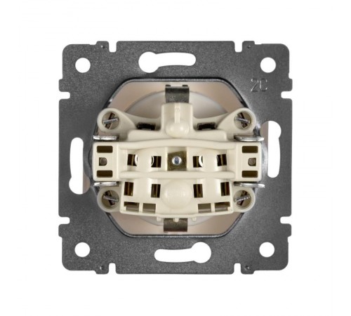 Valena Белый Розетка 1-ая с/з  774420  Legrand