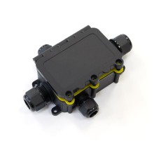 Распределительная коробка с откидной крышкой 4-вводная IP68 ПА66 40А 450В d3,5-12 мм 131х95х37  PR08.13153  Промрукав