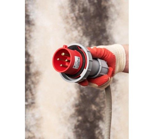 Вилка переносная 0242 3Р+РЕ 32А 380В IP67 EKF PROxima  ps-0242-32-380  EKF