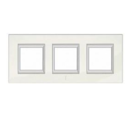 Axolute декоративные накладки прямоугольной формы, горизонтальные, цвет белый, на 2+2+2 модуля  HA4802M3HHD  Legrand