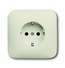 Розетка SCHUKO 16А 250В в корпусе,KS, серия Busch-Duro 2000 SI, цвет слоновая кость  2013-0-4946   2CKA002013A4946  ABB