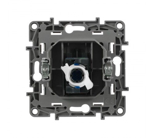 Etika Алюминий Розетка компьютерная RJ45 6 кат. UTP  672453  Legrand