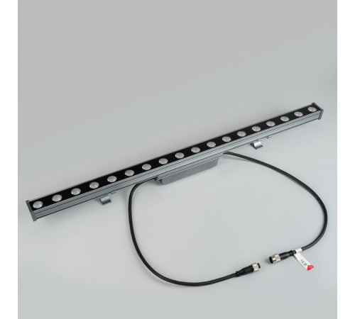 Линейный прожектор AR-LINE-760-18W Day4000 (GR, 15 deg, 230V) (Arlight, IP65 Металл, 3 года)  045367  Arlight