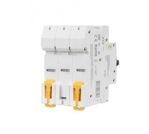 Выключатель автоматический трехполюсный M10N 3P D 32А 10кА ARMAT  AR-M10N-3-D032  IEK