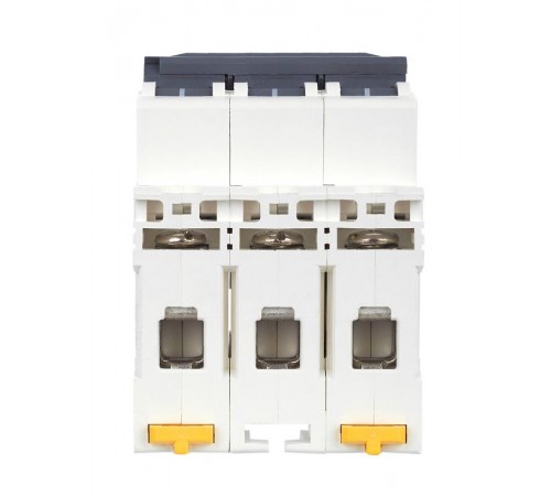 Выключатель автоматический трехполюсный M10N 3P D 32А 10кА ARMAT  AR-M10N-3-D032  IEK