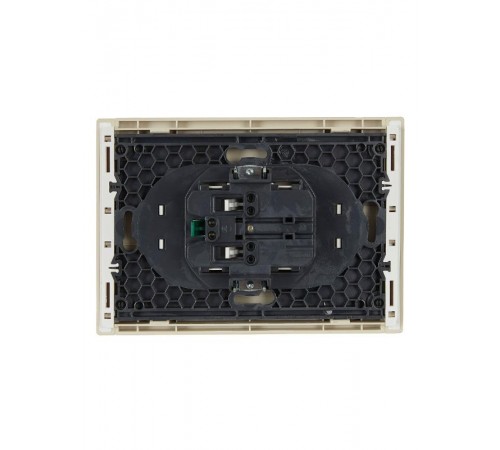 FORTE&PIANO Розетка 2-я с заземлением со шторками безвинтовое крепление 16А FP423 ваниль  FP-R24-16-1-K10  IEK