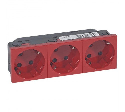 Розетка Mosaic 3Х2К+З нем.ст. с отверстиями под 45 град. с блокировкой  077282  Legrand