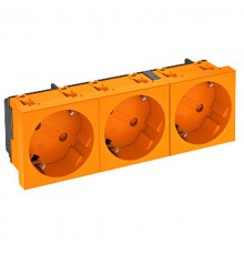 Розетка 3х2К+3 под углом 33° шторки 16А 250В (45х135 мм - 3 модуля Modul45) оранжевая  6120125  OBO Bettermann