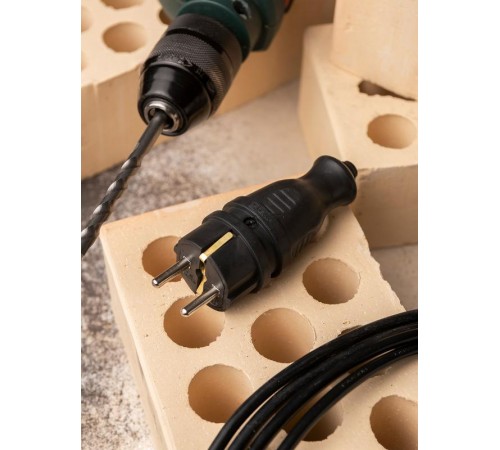 Вилка прямая каучуковая 230В 2P+PE 16A IP44 EKF PRO   RPS-011-16-230-44-r   EKF