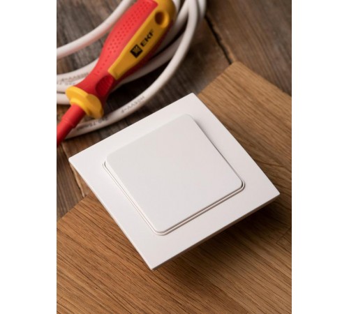 Стокгольм Выключатель 1-кл. 10А белый PROxima  EXV10-021-10  EKF