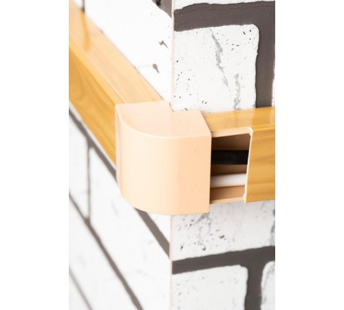 Угол внешний (40х25) (4 шт) Plast EKF PROxima   под светлое деревоobl-40-25x4EKF