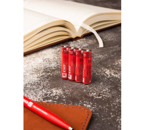 Батарейка алкалиновая типа ААА(LR03) шринк 4шт.  LR03-SR4  EKF