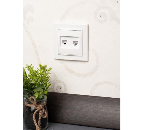 Розетка RJ-45 2-местная СП Минск  белая EKF  ERK02-035-10  EKF